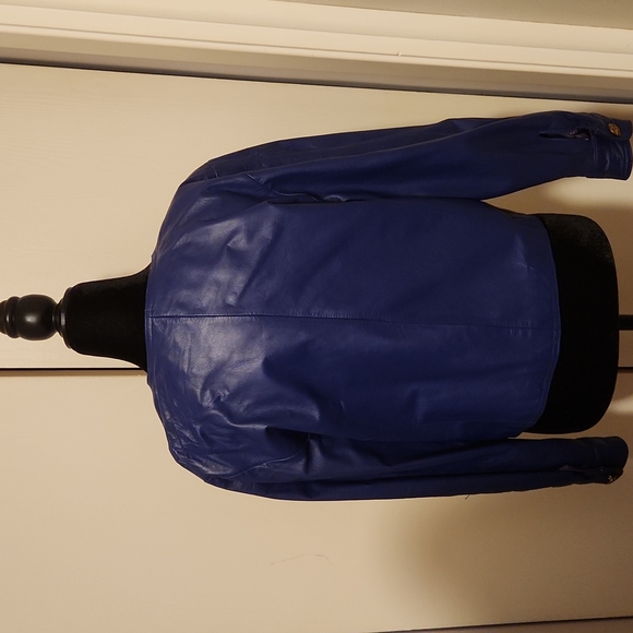 LORD & TAYLOR LEATHER JACKET SIZE 6 - Picture 3 of 6